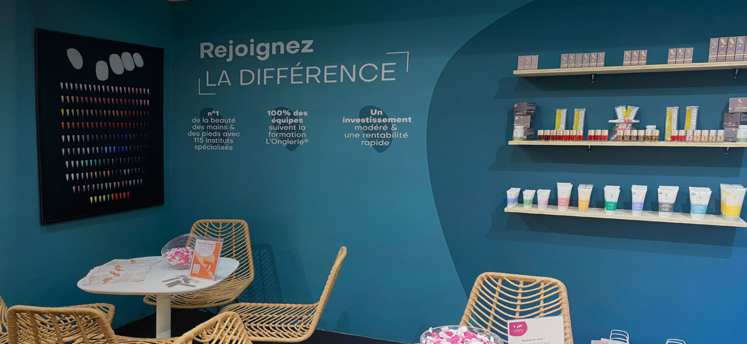 Stand hybride vue 3D